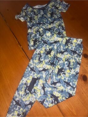 Kidgets Blue Yellow Shark Print Kids Pajama Set